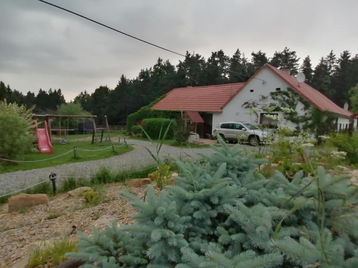 Farma Ranch Jelemek Leilighet Nebahovy Eksteriør bilde